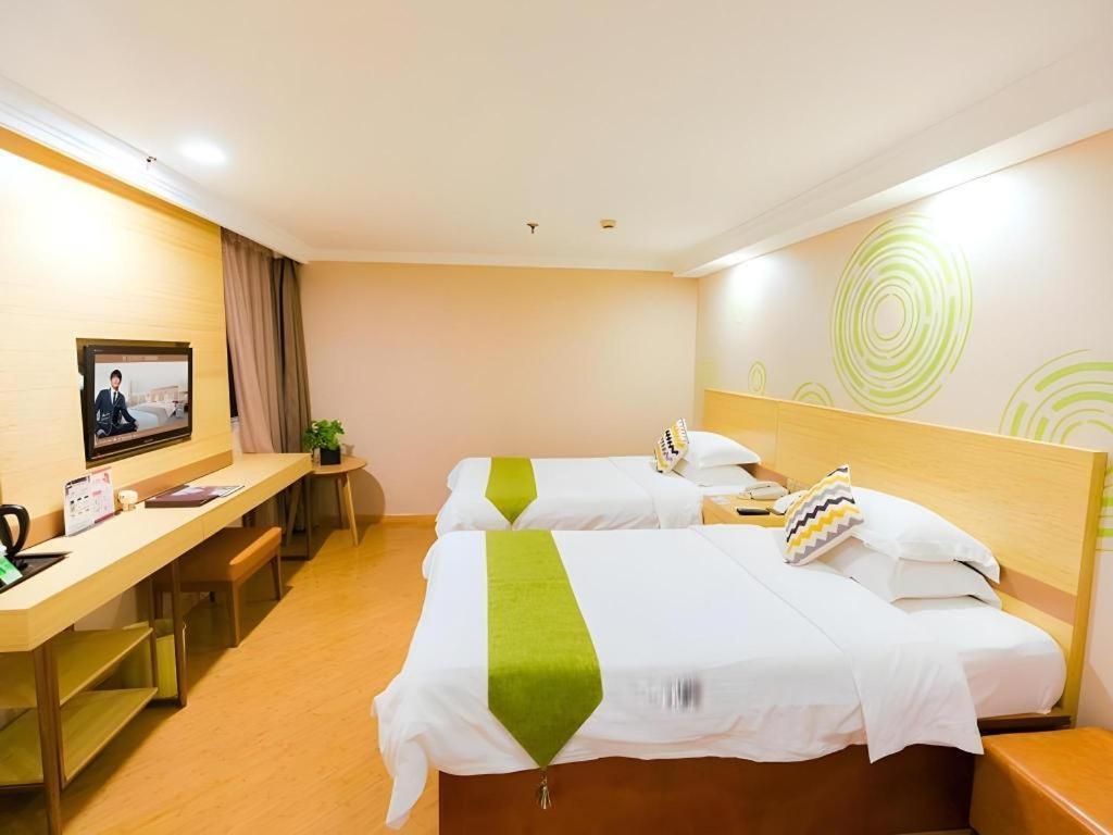 Greentree Inn Shanghai Guangxin Road Tongji Hospital Express Hotel Exterior photo