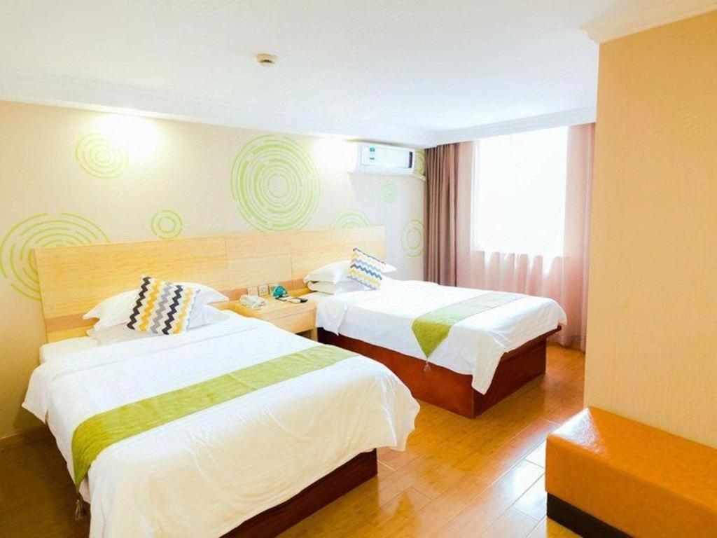 Greentree Inn Shanghai Guangxin Road Tongji Hospital Express Hotel Exterior photo